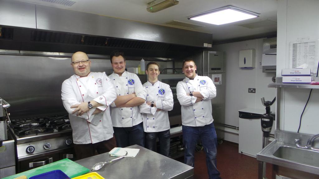 Rhoenblick Landhotel - Restaurant - Countrypub Petersberg  Luaran gambar