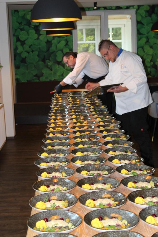 Rhoenblick Landhotel - Restaurant - Countrypub Petersberg  Luaran gambar